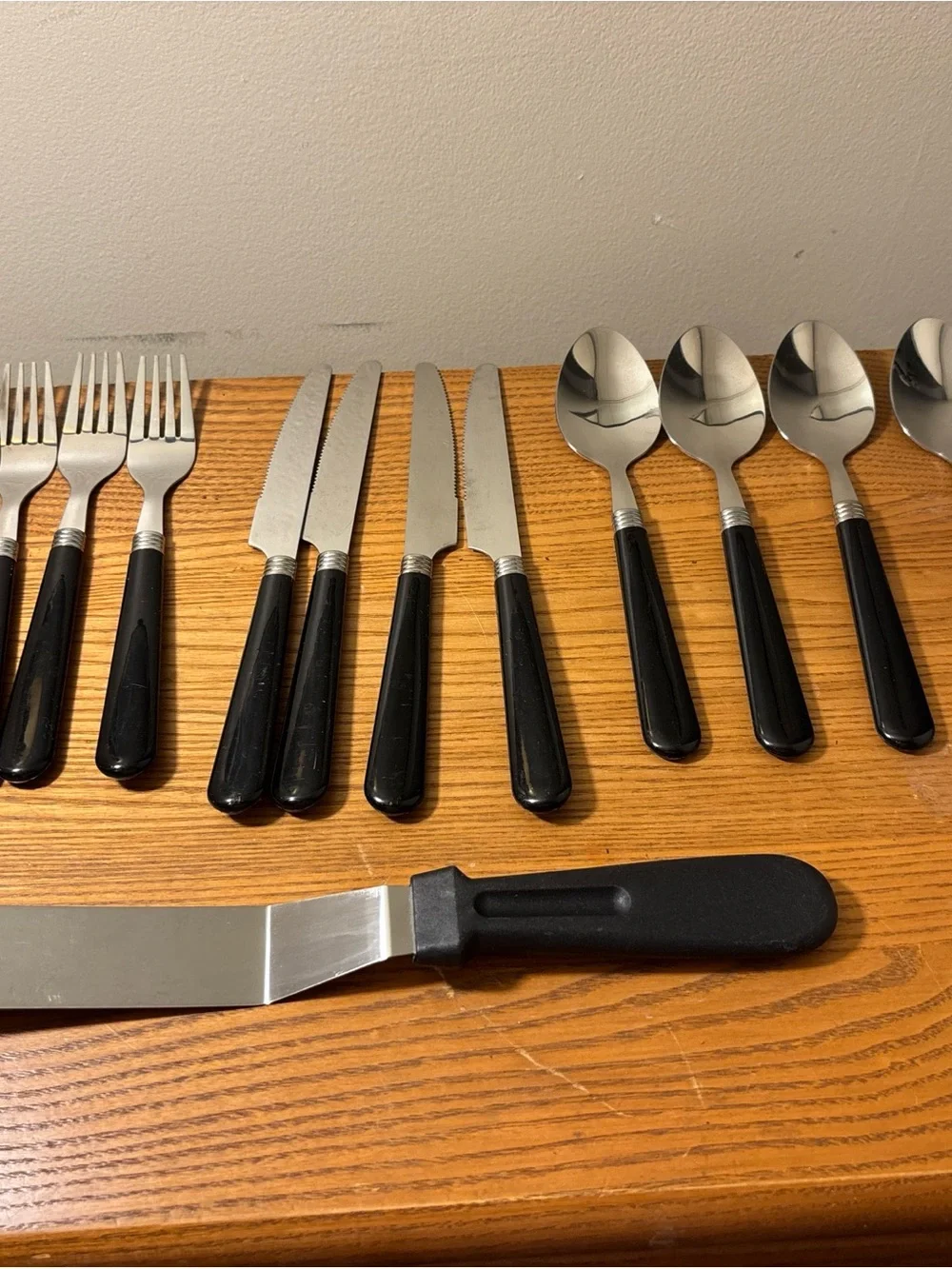 Black-Handled Stainless Steel Flatware Set - 12-Piece
